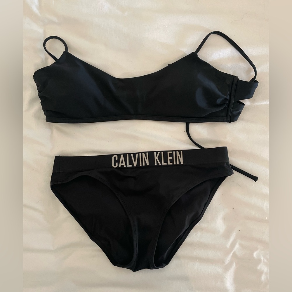 Calvin klein 2 piece swimsuit
